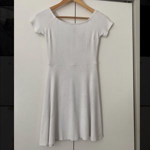 🤍White S Guess Dress